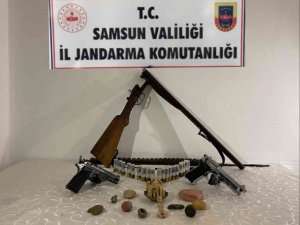 Samsun’da Kaçak Silah Operasyonu