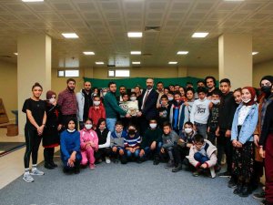 Spor Eğitimi Uygulama Ve Araştırma Merkezinden Ortaokul Öğrencilerine Yönelik Etkinlik