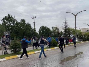 Savaş Alanını Andıran Taraftarların Kavgasında Ceza Yağdı