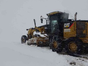 Muş’ta 117 Köy Yolu Ulaşıma Açıldı