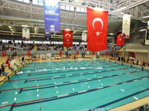 Kulaçlar, 25 Aralık Kurtuluş Günü İçin Atıldı