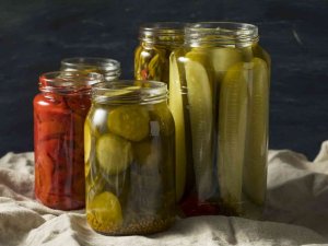 Turşu İhracatı 300 Milyon Dolara Yükseldi: "Dünyanın Turşusunu Kurduk"