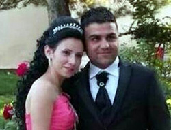 3 aylık eşini 9 yerinden bıçaklayıp öldürdü