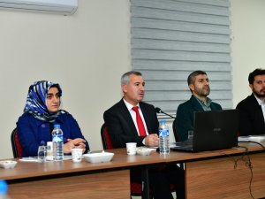Başkan Çınar, Partililere Yeşilyurt’u Anlattı