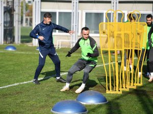 Bursaspor’da Menemenspor Maçı Hazırlıkları Sürüyor
