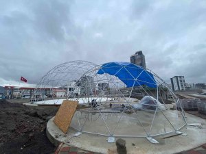 Keçiören’e Olimpiyat Standartlarında Buz Pateni Pisti
