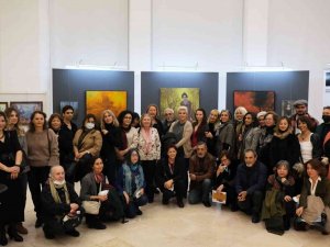 110 Sanatçıdan ‘Bir Grup İ̇nsan’ Sergisi