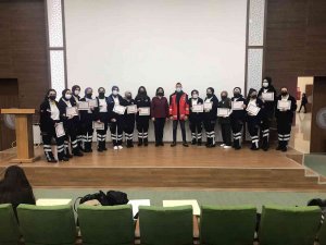 Üniversite Öğrencilerine Sertifikalı İlk Yardım Eğitimi Verildi