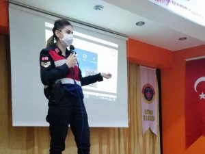 Jandarma Ekipleri Komutanlığını Ve Okullarını Tanıttı