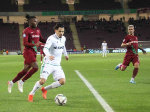 Spor Toto Süper Lig: A. Hatayspor: 1 - Konyaspor: 1 (İ̇lk Yarı)