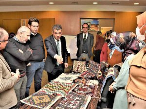 Deni̇b Kadınların El Emeği Ürünlerine Sahip Çıktı