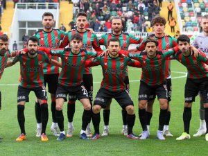 Karşıyaka’da Gündem Transfer