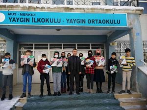 Elazığ’dan Muş’a Kitap Desteği