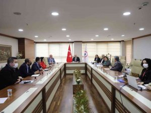 Başkan Özlü, Tübi̇tak Heyeti İle Buluştu