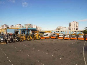 Diyarbakır’da Buzlanmalara Karşı Bin 500 Ton Soğuk Asfalt Kullanılacak