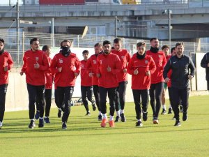 Karşıyaka, İkinci Devre İçin Sahaya İndi