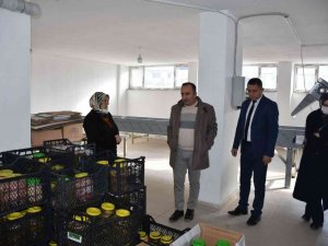 Başkan Sülük’ten Turşu Atölyesinde İnceleme
