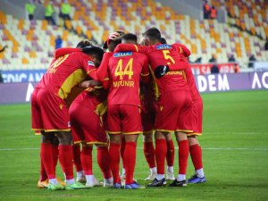 Spor Toto Süper Lig: Yeni Malatyaspor: 2 - Kayserispor: 0 (İ̇lk Yarı)