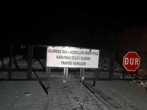 Van-bahçesaray Yolu Tekrar Ulaşıma Kapandı