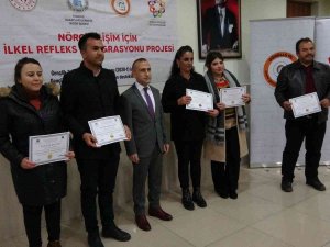 Down Sendromlu Öğrenciler Ve Öğretmenleri İçin Refleks Eğitimi Verildi