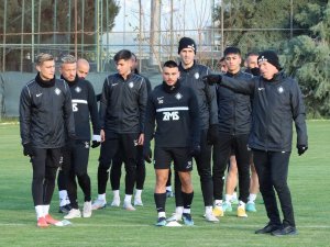 Altay Ve Kasımpaşa, 57 Yıl Sonra Süper Lig’de Karşılaşacak