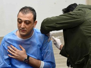 Vaka Sayısının Sıfır Olduğu Çatak’ta 3. Doz Aşı Seferberliği