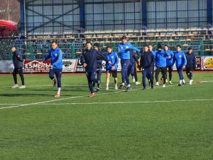 Yenişehir Belediyespor’da Yüzler Gülüyor