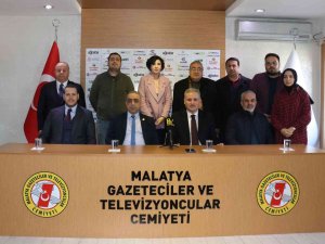 Çakır, “ Faizlerin Düşürülmesi Türkiye Ekonomisi İçin Çok Önemli”