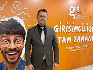 Başkan Yücel, ’Geleceğin Gücü Girişimciler Forumu’na Katıldı