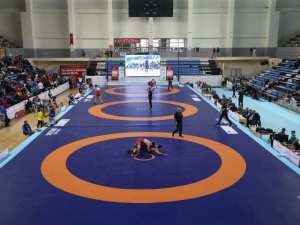 Türkiye Güreş Şampiyonası Sakarya’da Başladı