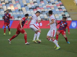 Spor Toto 1. Lig: Altınordu: 2 - Boluspor: 1