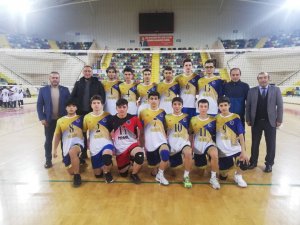 Voleybolda Muharrem Hasbi A.l. Balıkesir Şampiyonu