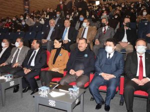 Ak Parti 2023 Seçimlerine Eğitimle Hazırlanıyor