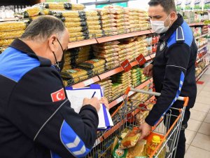 İ̇negöl’de Fahiş Fiyat Ve Etiket Oyununa Taviz Yok