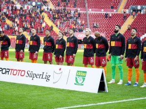 Galatasaray’da 4 Değişiklik