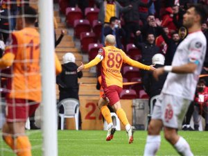 Sofiane Feghouli 5. Golünü Atı