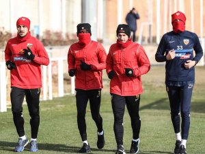 Kayserispor 3 Puana Şartlandı