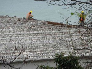 Türkiye’nin En Maliyetli Şehir İçi Yolları Arasında Gösterilen Kanuni Bulvarı’nda Yeni Viyadüklerin Tabyaları Yerleştiriliyor
