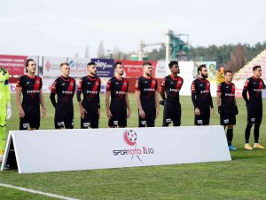 Spor Toto 1. Lig: Ümraniyespor: 3 - Gençlerbirliği: 1