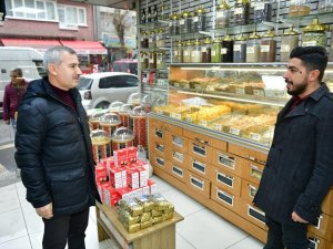 Başkan Çınar, Esnafları Ziyaret Edip Taleplerini Dinledi