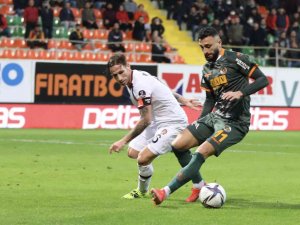 Spor Toto Süper Lig: Alanyaspor: 1 - Fatih Karagümrük: 1 (Maç Sonucu)