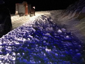 Karda Mahsur Kalan Kuveytli Aileyi Afad Ve Jandarma Kurtardı