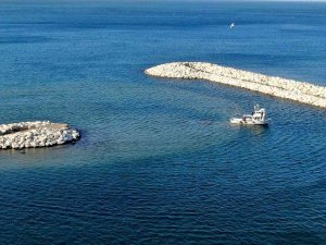 Bursa’da Balıkçı Barınağının Girişi Kumla Doldu, Balıkçılar Mağdur Oldu
