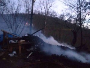 Kumru’da Depo Yangını