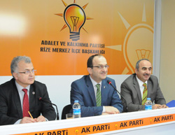 Ak Parti Rize'de Son Toplantı