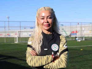 Çaykur Rizespor Kadın Futbol Takımı Teknik Direktörü İle Yolları Ayırma Kararı Aldı