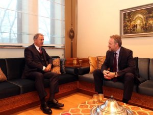 Bakan Akar’dan Saraybosna Büyükelçiliği’ne Ziyaret