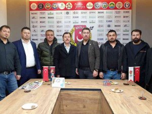 Nazilli’de Kuaför Ve Berberler Odasında Yeni Aday