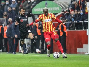 Mame Baba Thiam 9.golünü Attı