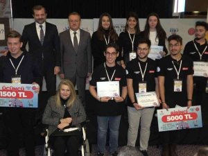 ‘Genç Zihinler, Geleceğe Yön Veren Yenilikçi Fikirler’ Ödüllendirildi